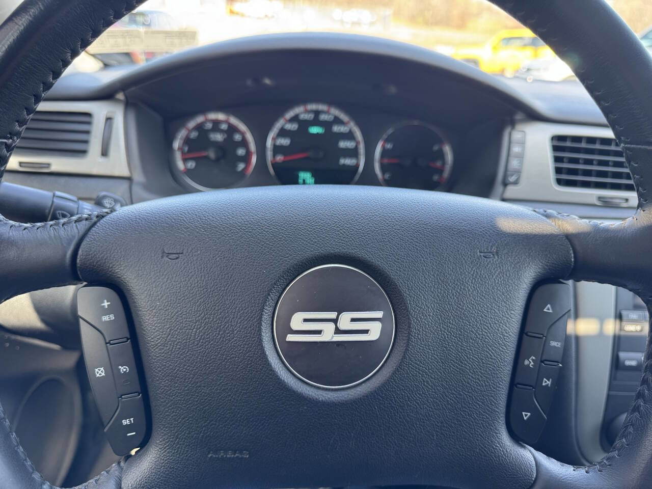 Used 2006 Chevrolet Impala SS w/ Convenience Package FWD image 33