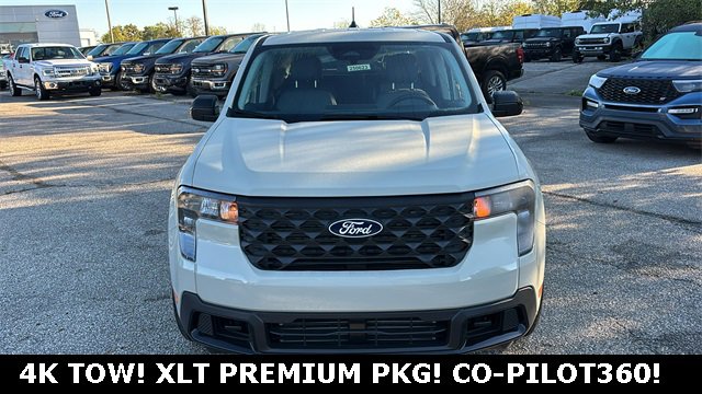 New 2025 Ford Maverick XLT w/ XLT Luxury Package image 5