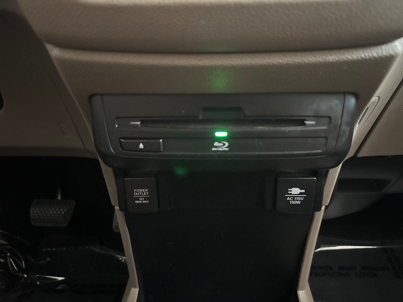 Used 2018 Honda Odyssey Touring image 36
