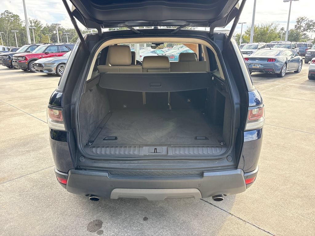 Used 2017 Land Rover Range Rover Sport SE AWD/4WD image 29