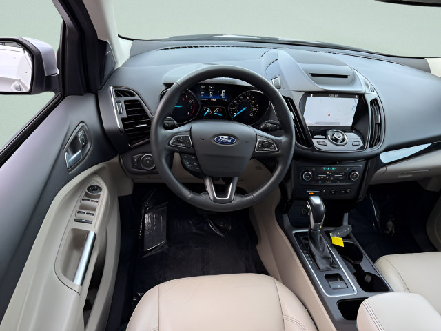 Used 2018 Ford Escape Titanium AWD/4WD image 7