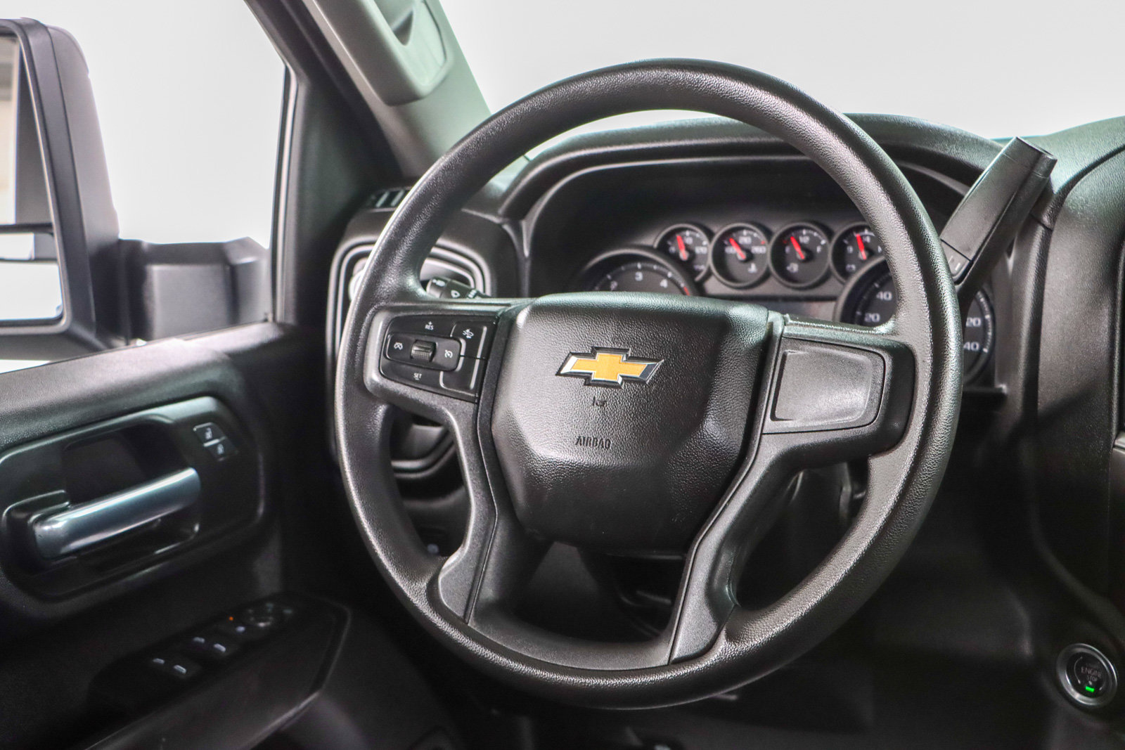 Used 2025 Chevrolet Silverado 3500 W/T w/ WT Convenience Package AWD/4WD image 13