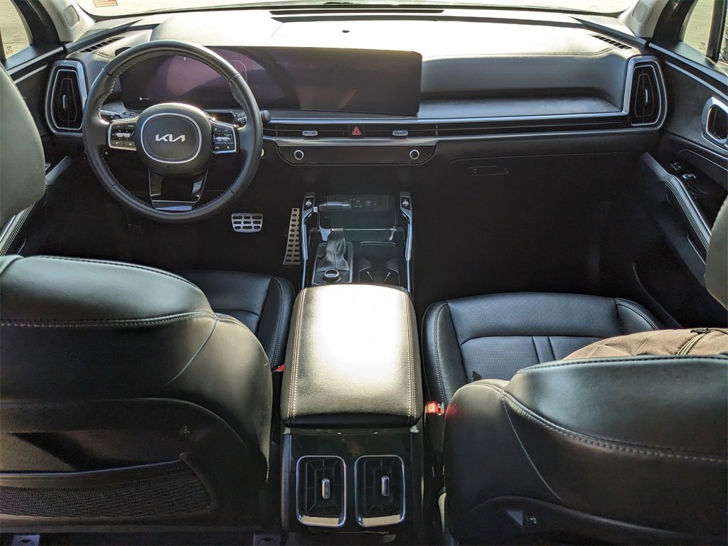 Certified 2024 Kia Sorento SX image 17