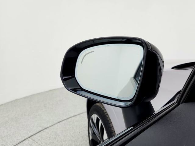 New 2026 Volvo XC60 B5 Plus w/ Climate Package image 19