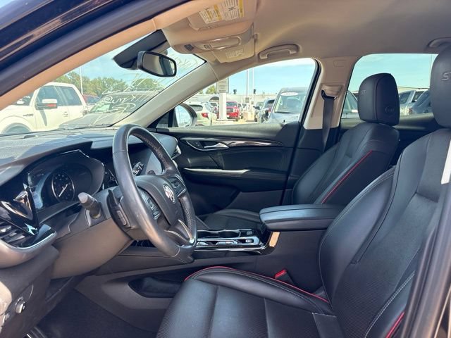 Used 2022 Buick Envision Essence w/ Sport Touring Package AWD/4WD image 10