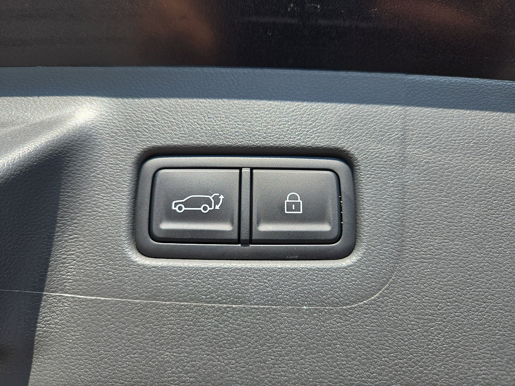 Certified 2026 Hyundai Santa Fe SEL FWD image 35