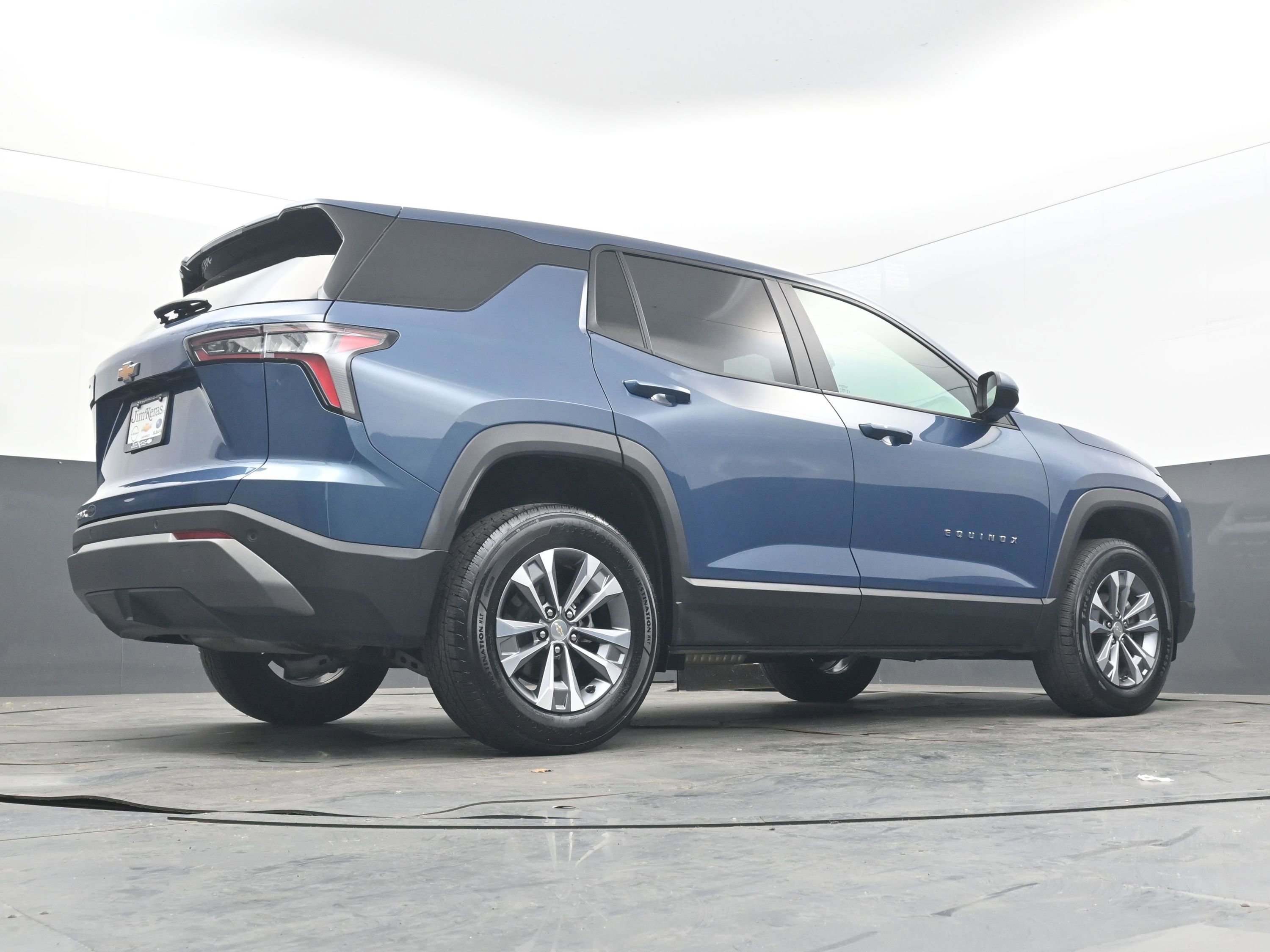 Used 2025 Chevrolet Equinox LT FWD image 29