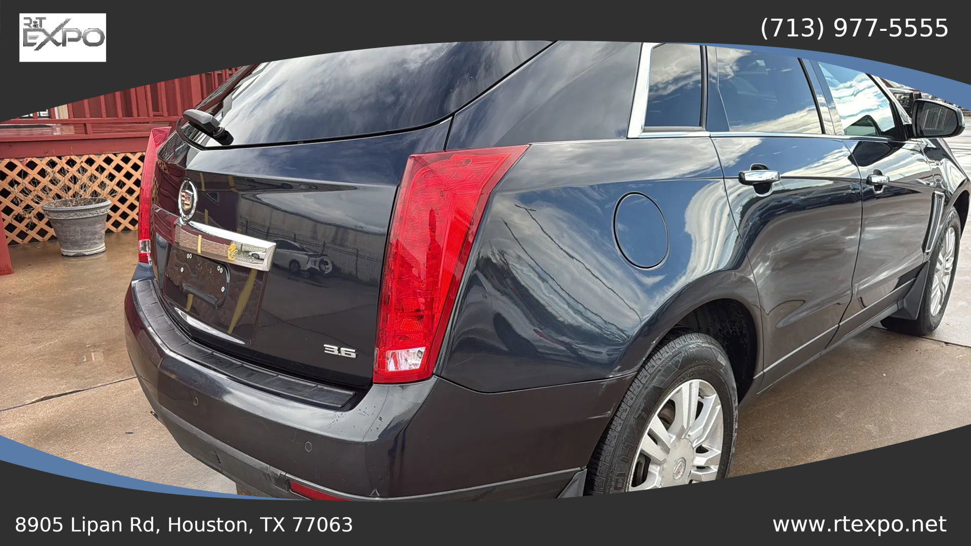 Used 2014 Cadillac SRX Luxury w/ Driver Awareness Package image 17