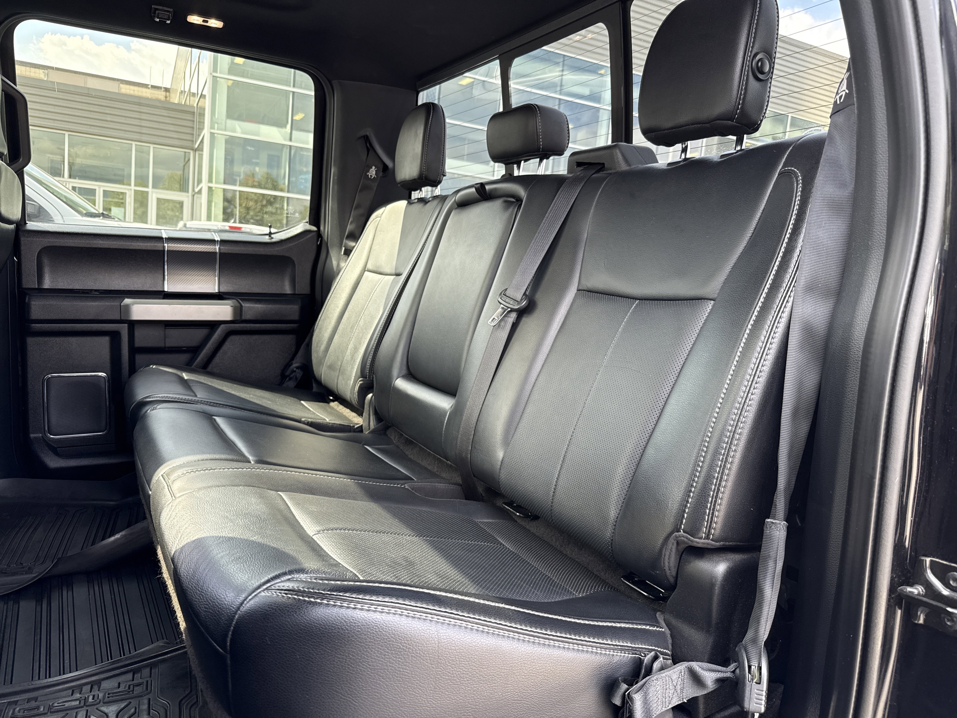 Used 2019 Ford F150 Lariat w/ Equipment Group 502A Luxury image 26