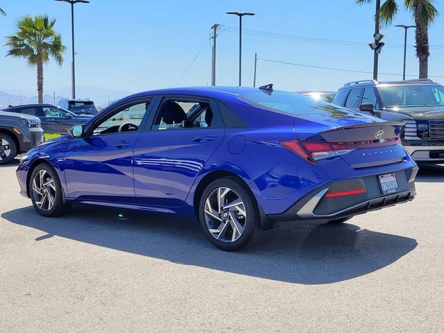Certified 2025 Hyundai Elantra Sport image 3