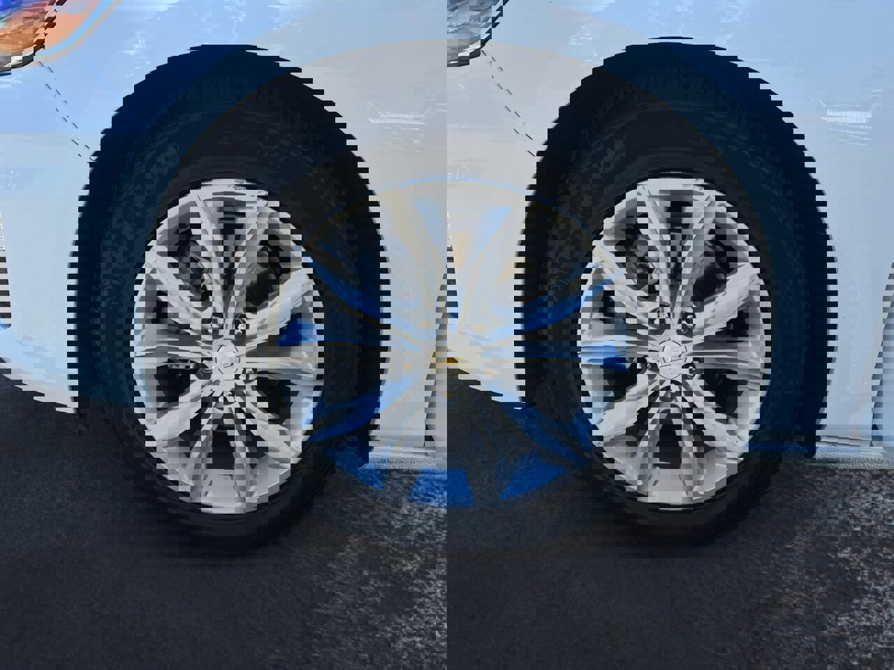 Used 2022 Chevrolet Malibu LT image 14