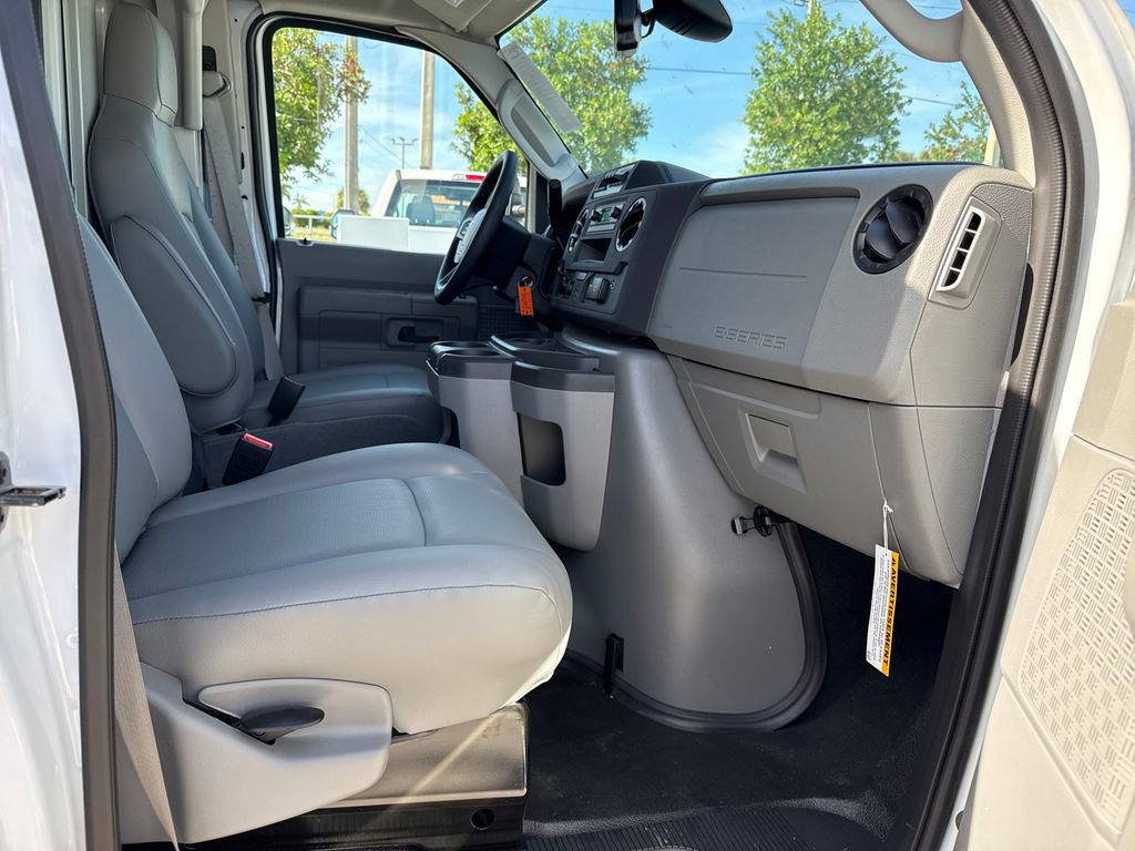 New 2026 Ford E-350 and Econoline 350 Super Duty w/ Power Equipment Group image 21