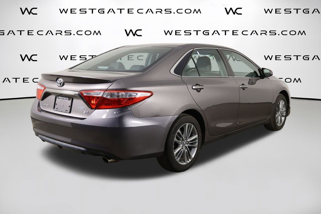Used 2015 Toyota Camry SE FWD image 41