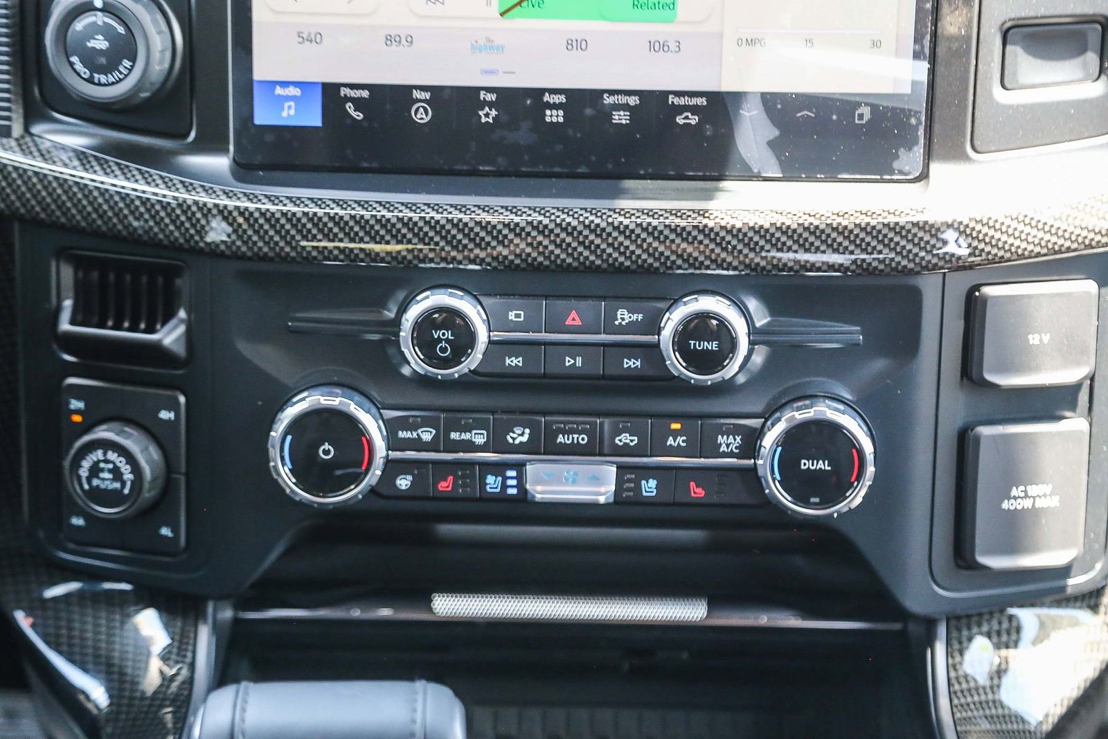 New 2025 Ford F150 Lariat w/ Equipment Group 502A High image 18