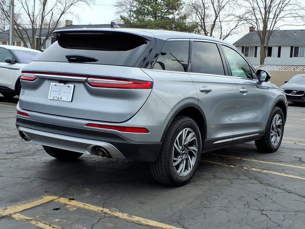 Used 2024 Lincoln Corsair AWD w/ Equipment Group 101A image 7