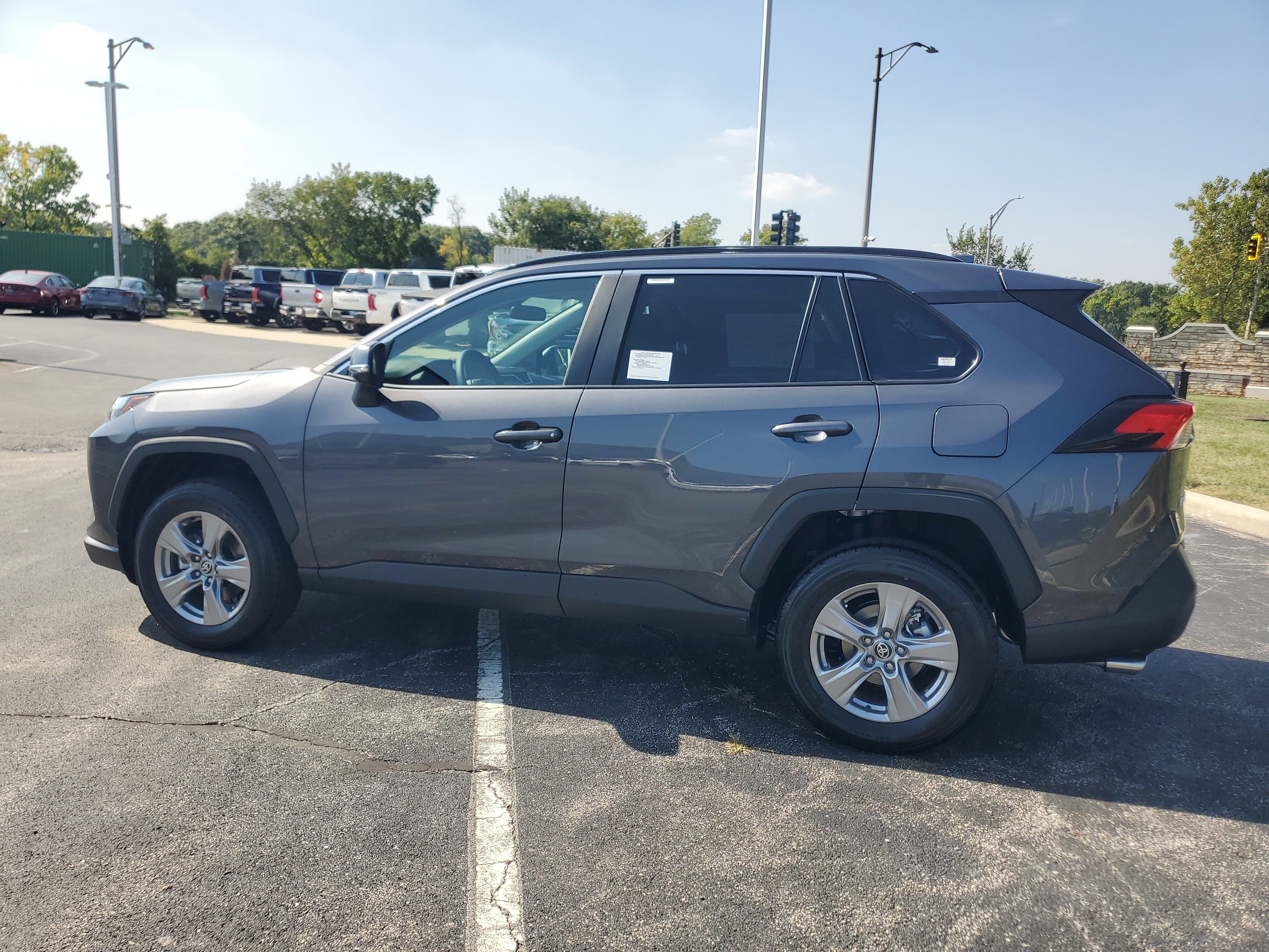 New 2025 Toyota RAV4 XLE image 4