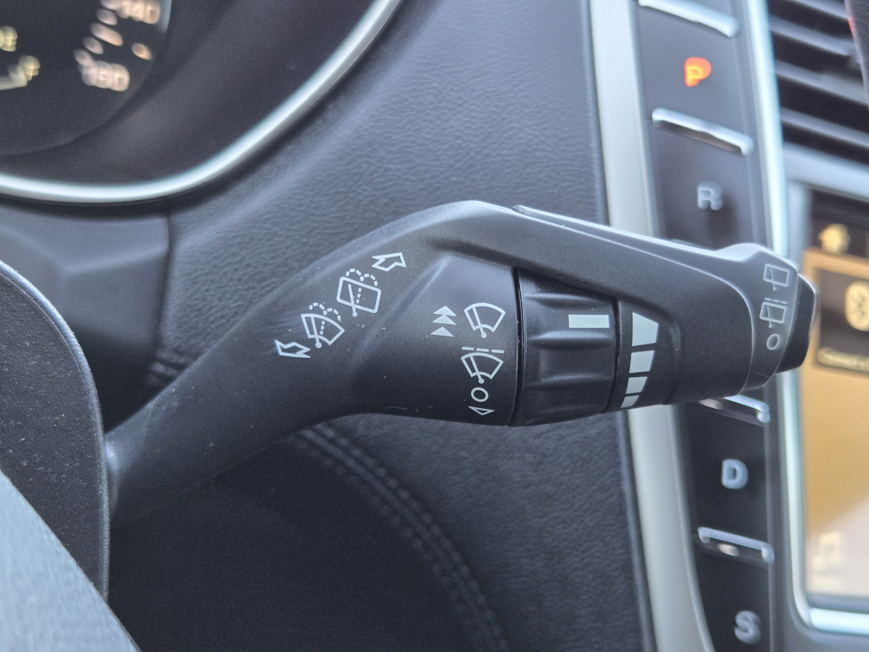Used 2018 Lincoln MKX Select w/ Select Plus Package FWD image 18