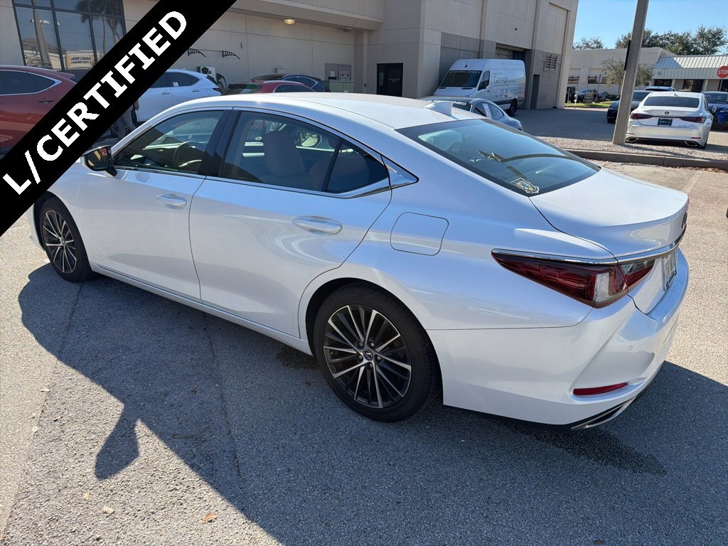 Used 2024 Lexus ES 350 w/ Premium Package image 7
