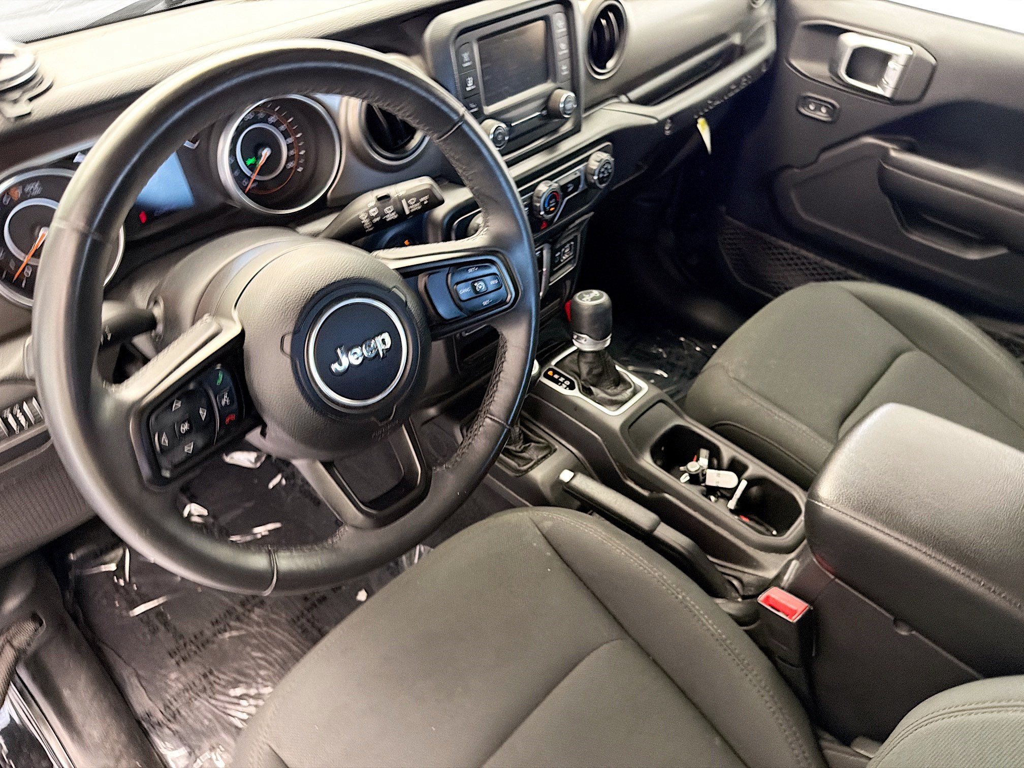 Used 2018 Jeep Wrangler Unlimited Sport S AWD/4WD image 7