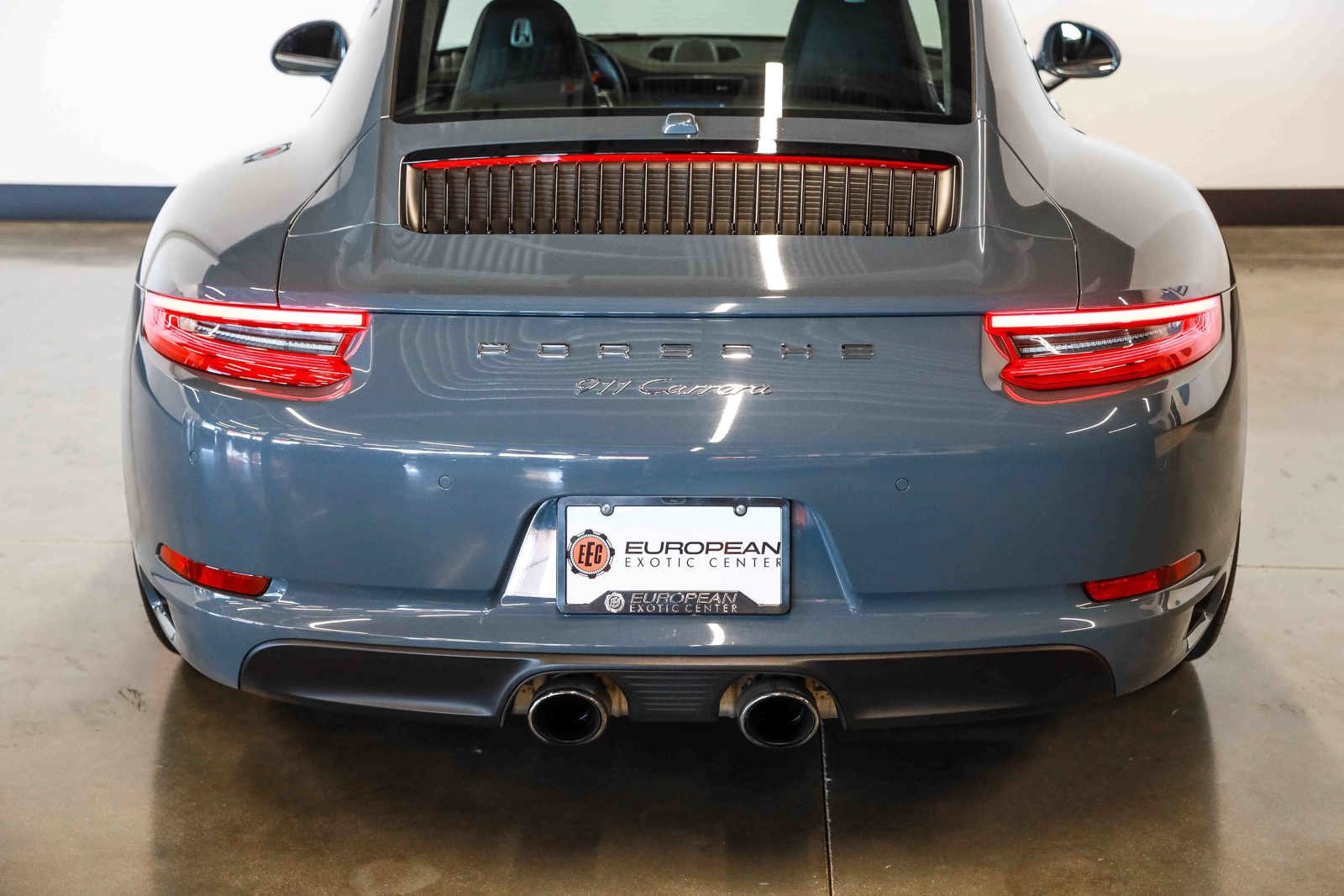 Used 2017 Porsche 911 Carrera image 10