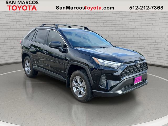 Used 2025 Toyota RAV4 LE image 3