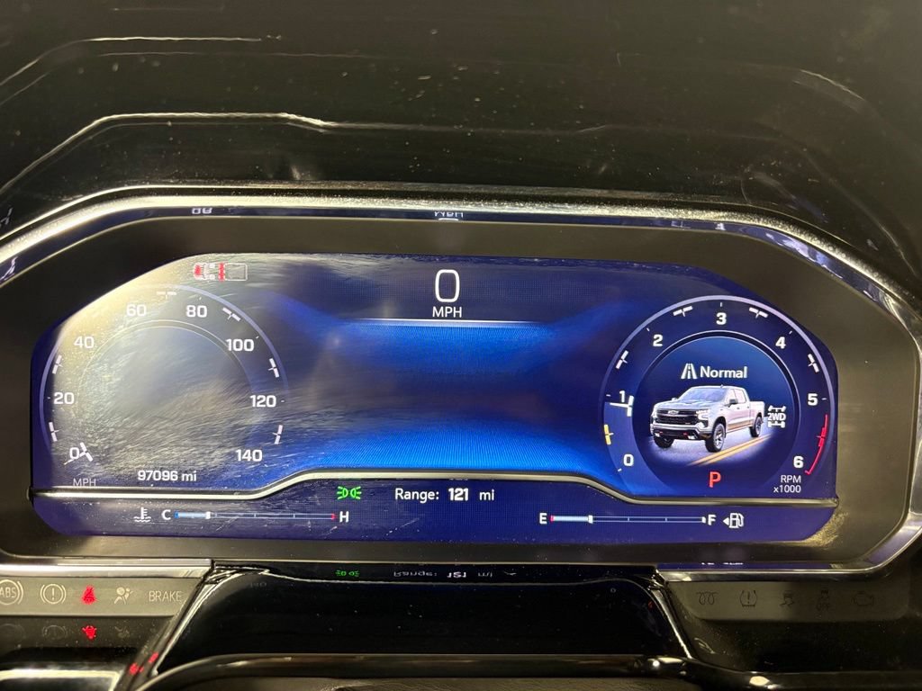 Used 2024 Chevrolet Silverado 1500 LT Trail Boss w/ Convenience Package II AWD/4WD image 24