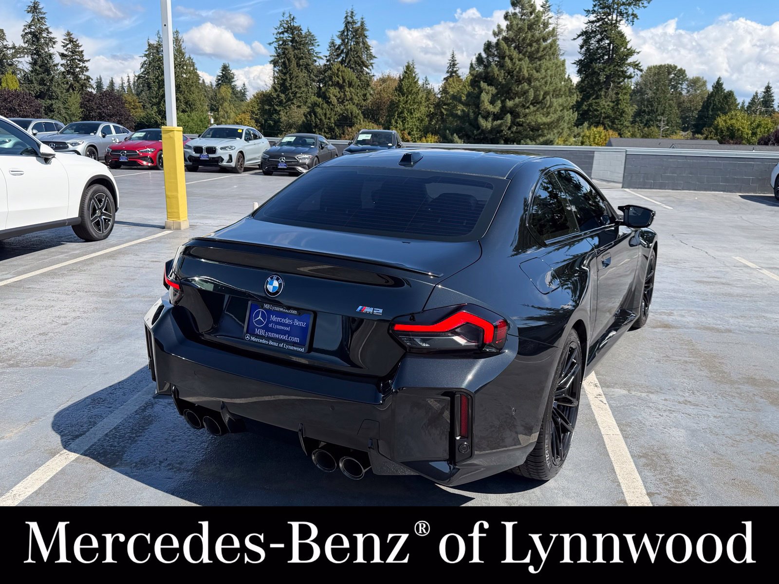 Used 2024 BMW M2 w/ Lighting Package RWD image 6