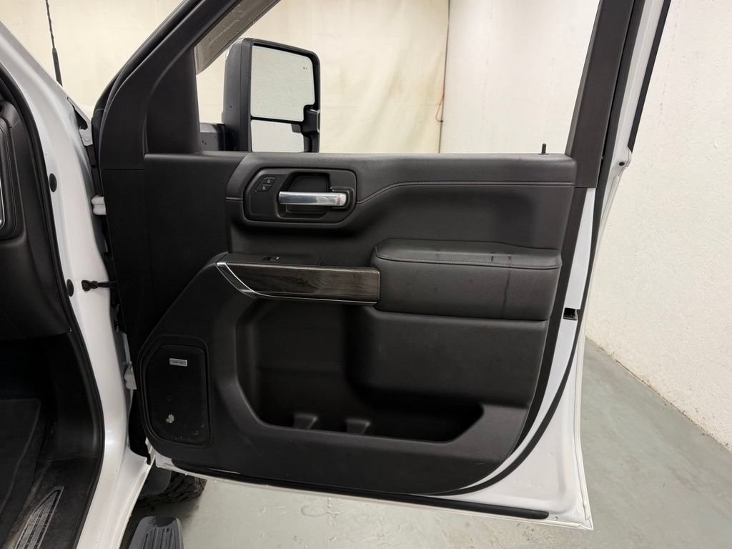 Used 2021 Chevrolet Silverado 3500 LTZ w/ LTZ Premium Package AWD/4WD image 8