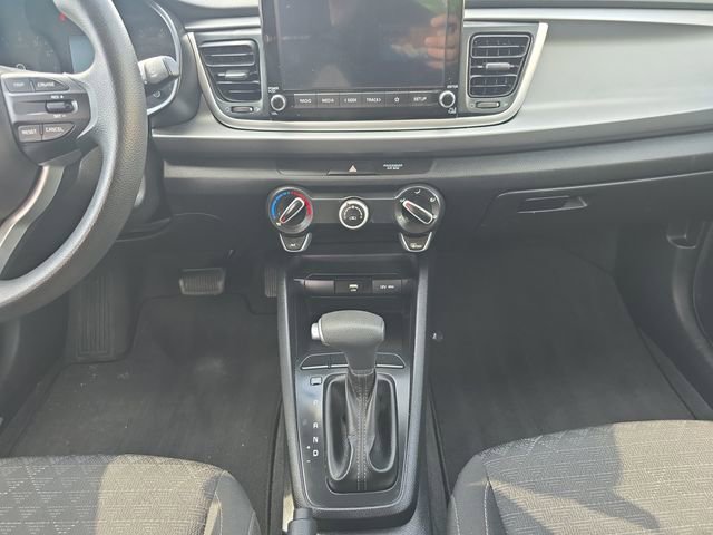 Used 2022 Kia Rio S FWD image 11