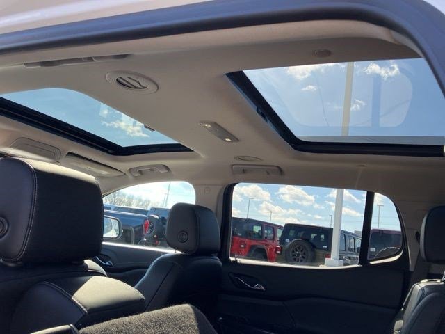 Used 2021 GMC Acadia SLT image 20