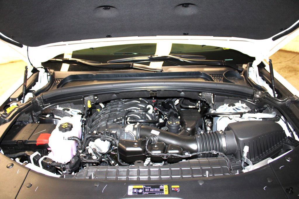 New 2025 Jeep Grand Cherokee Laredo image 38