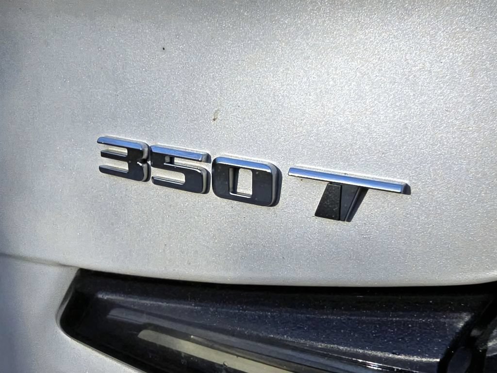 Used 2023 Cadillac XT4 Sport FWD image 6