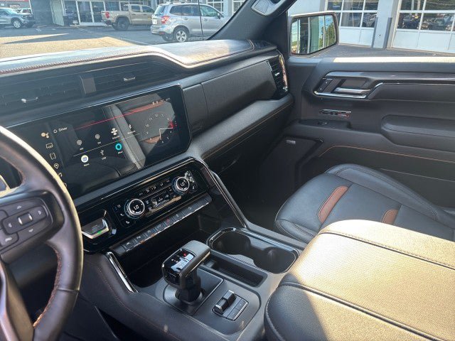 Used 2024 GMC Sierra 1500 AT4 w/ AT4 Premium Package AWD/4WD image 27