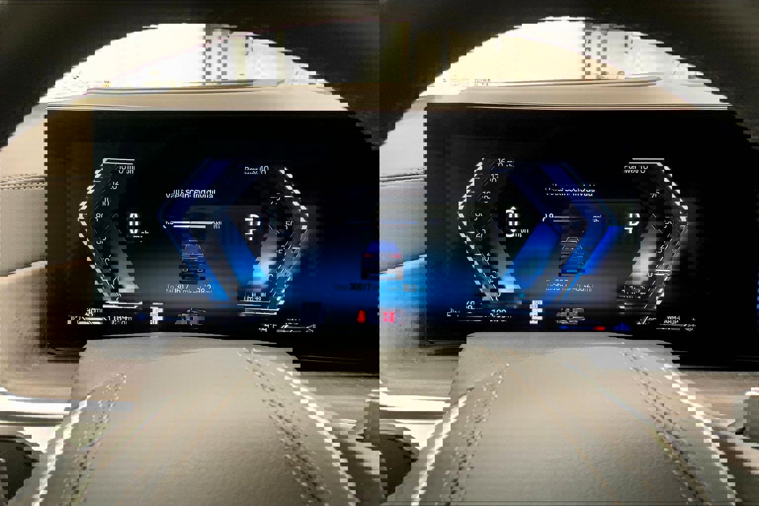 Certified 2023 BMW X7 xDrive40i w/ Premium Package AWD/4WD image 23