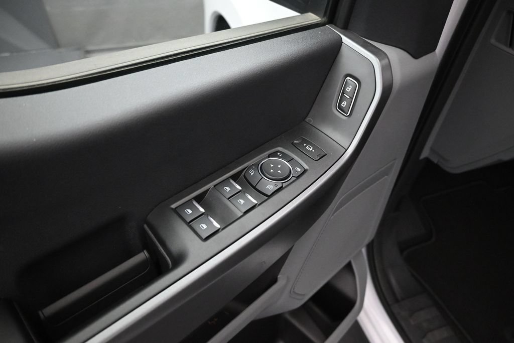 New 2026 Ford F350 XLT RWD image 10