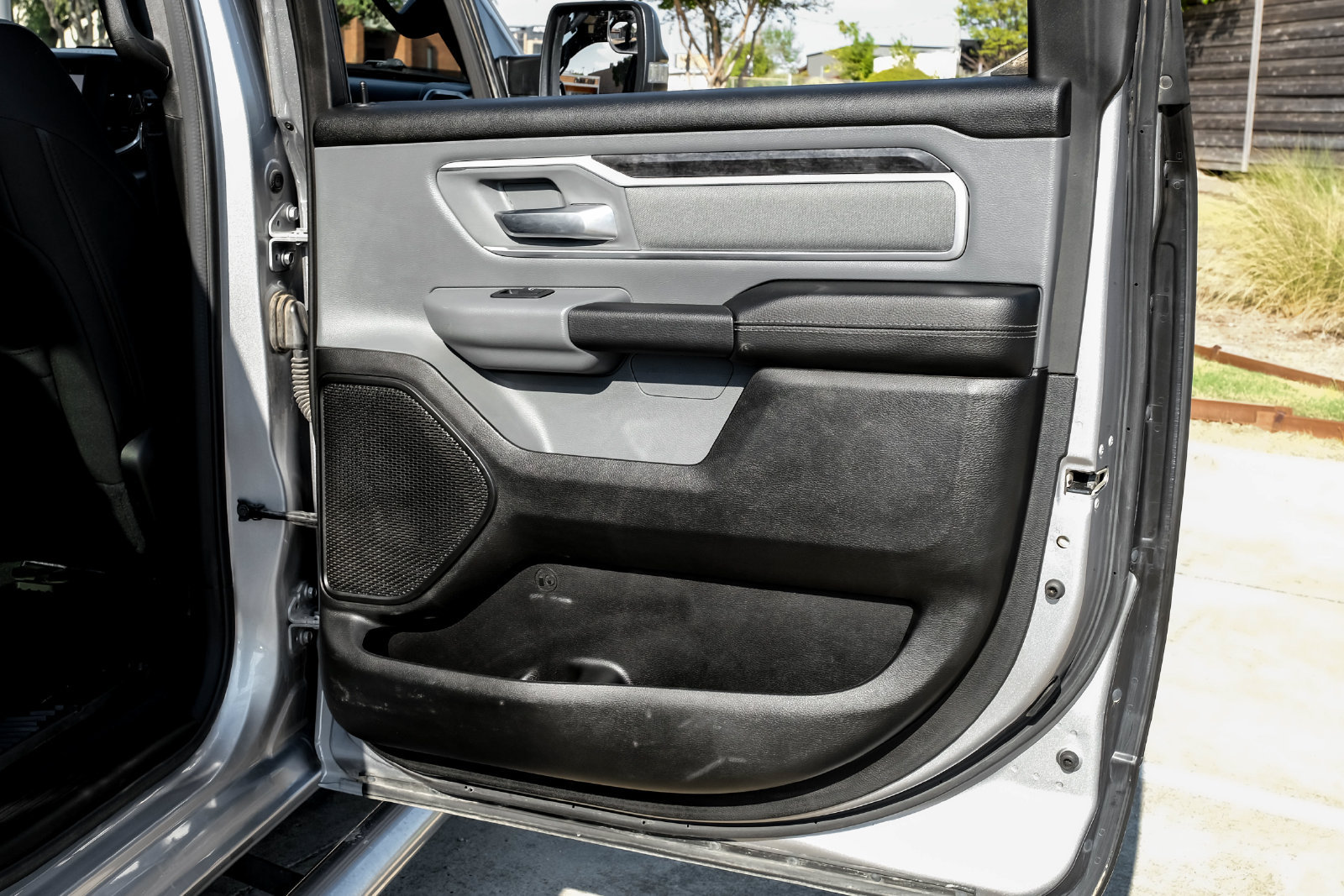 Used 2022 RAM 1500 Big Horn AWD/4WD image 39