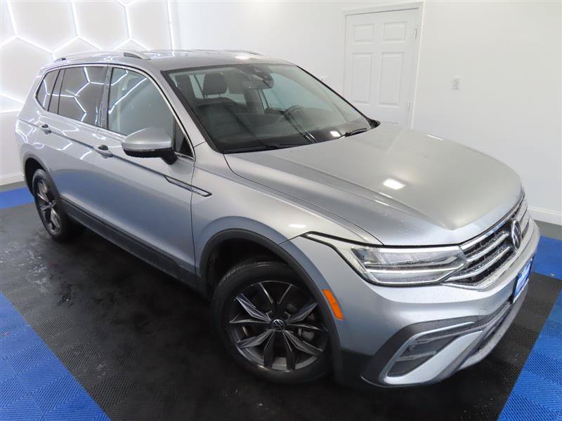 Used 2023 Volkswagen Tiguan SE FWD image 5