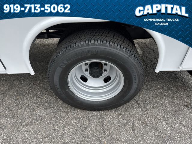 New 2026 Ford F350 XL w/ XL Chrome Package image 13