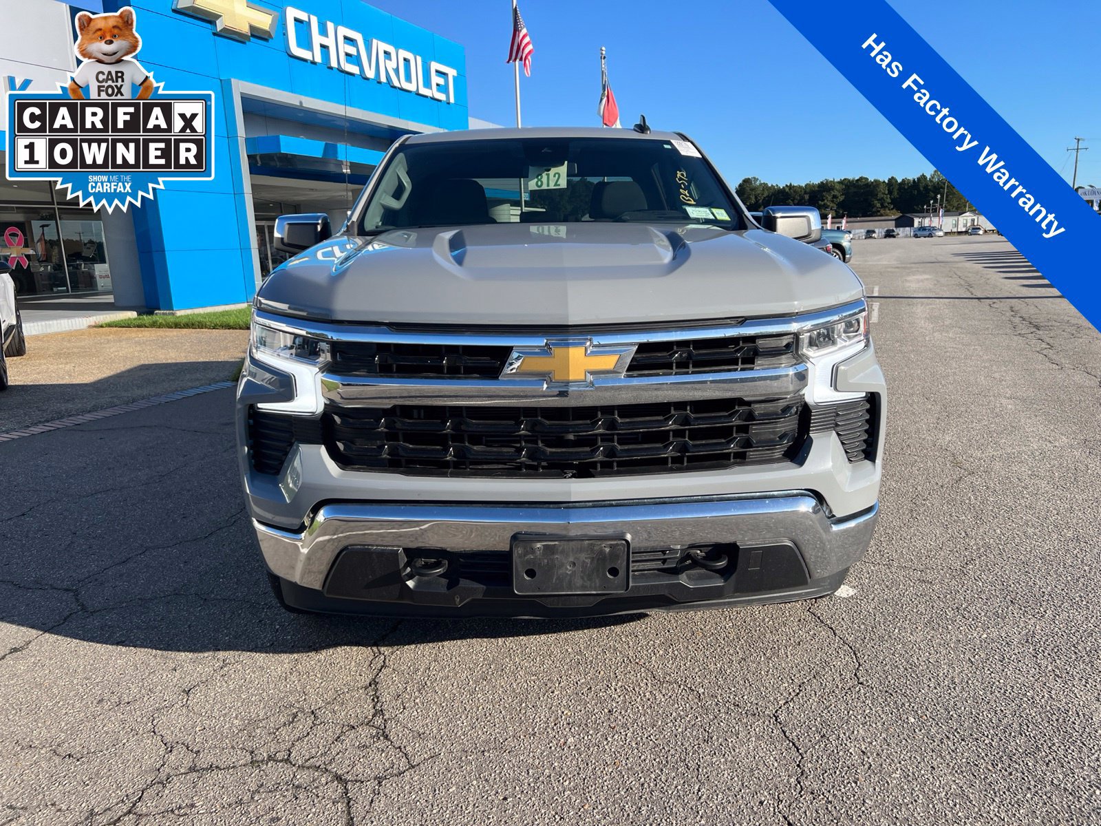 Used 2024 Chevrolet Silverado 1500 LT AWD/4WD image 8