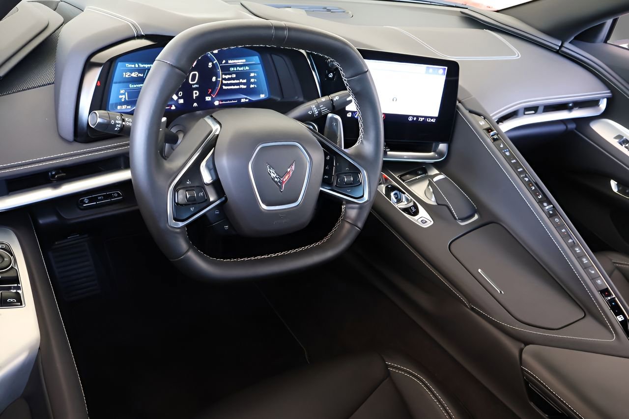 Used 2023 Chevrolet Corvette Stingray Preferred Cpe image 13