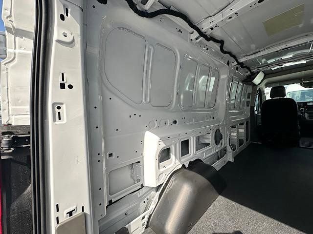 New 2025 Ford Transit 250 Low Roof image 9