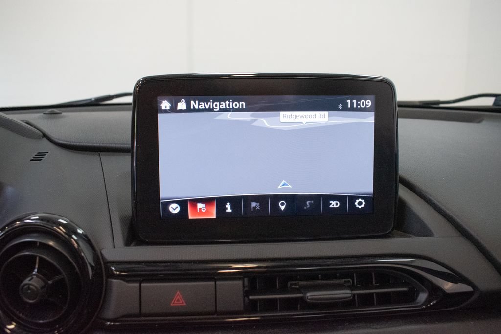 Used 2021 MAZDA MX-5 Miata Club RWD image 14