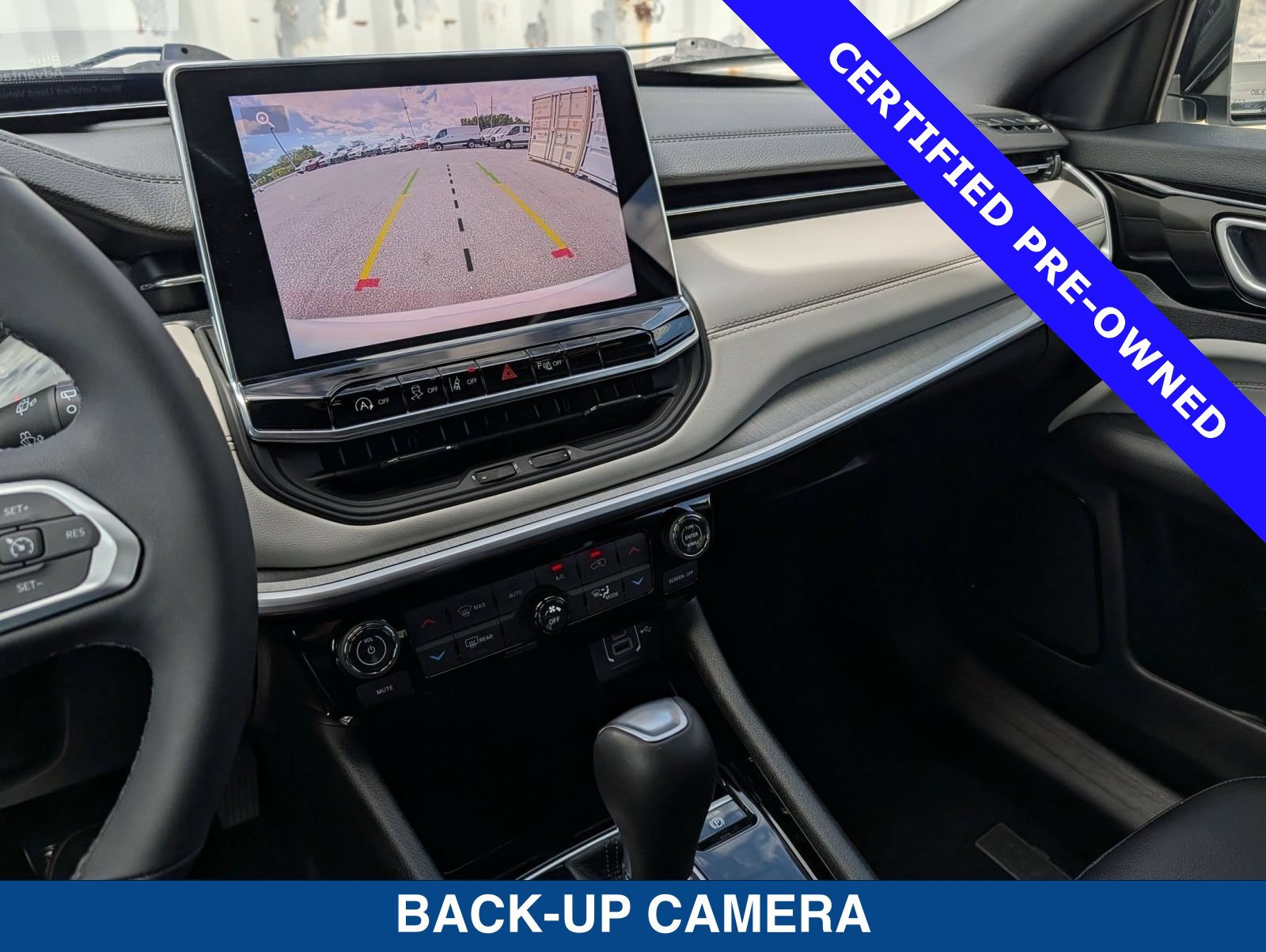 Used 2026 Jeep Compass Limited AWD/4WD image 30