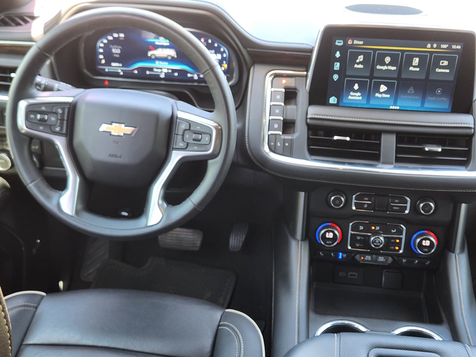 Used 2023 Chevrolet Tahoe Premier AWD/4WD image 10