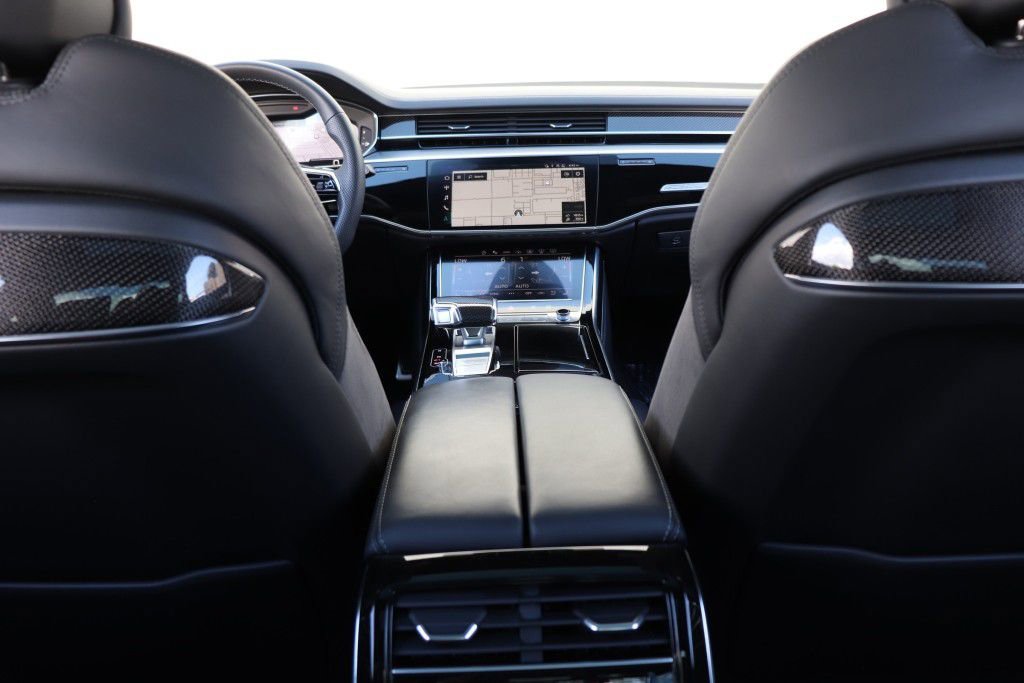 Used 2023 Audi S8 AWD/4WD image 74