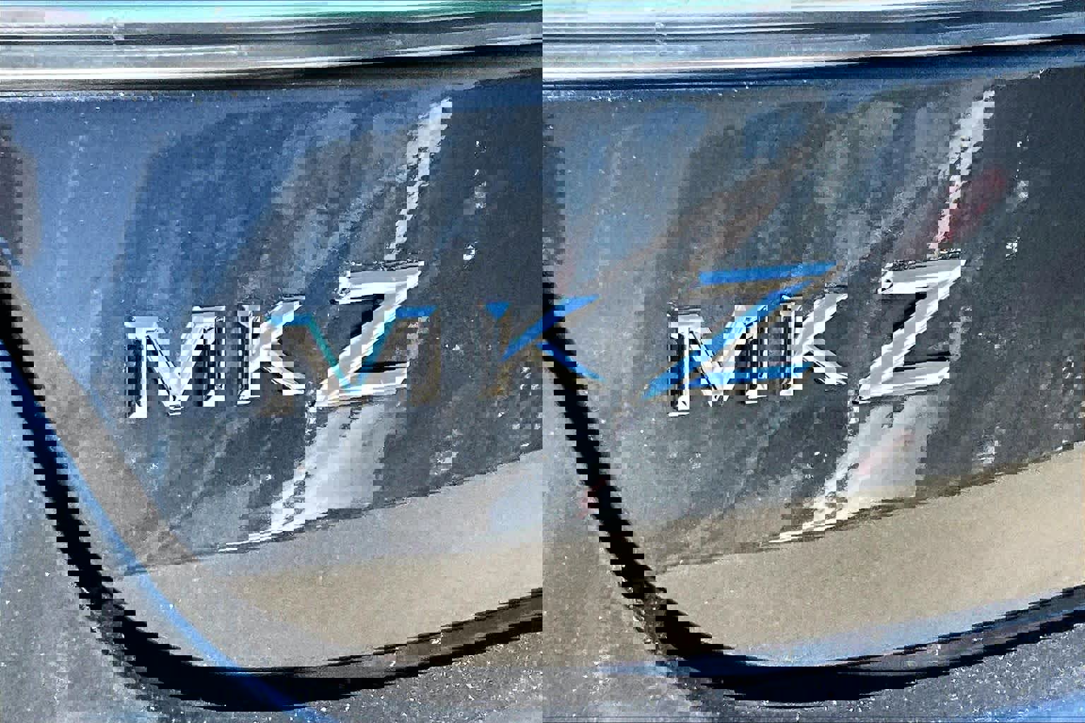 Used 2017 Lincoln MKZ Reserve image 10