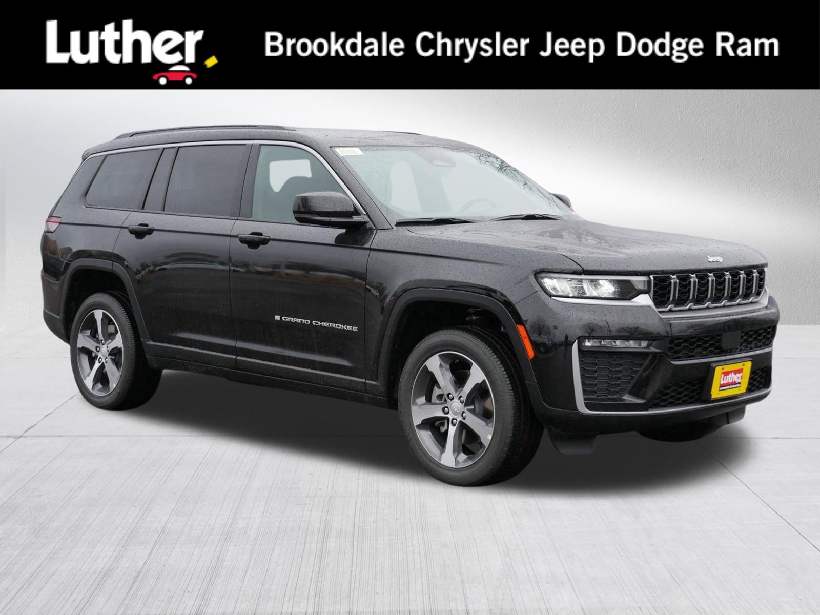 New 2026 Jeep Grand Cherokee L Limited AWD/4WD video 1