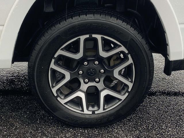 Used 2025 RAM 1500 Laramie AWD/4WD image 7