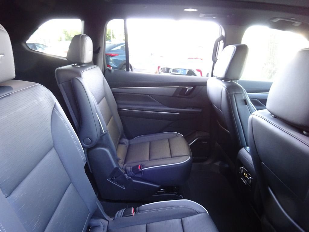 New 2026 Buick Enclave Sport Touring w/ Power Package FWD image 22