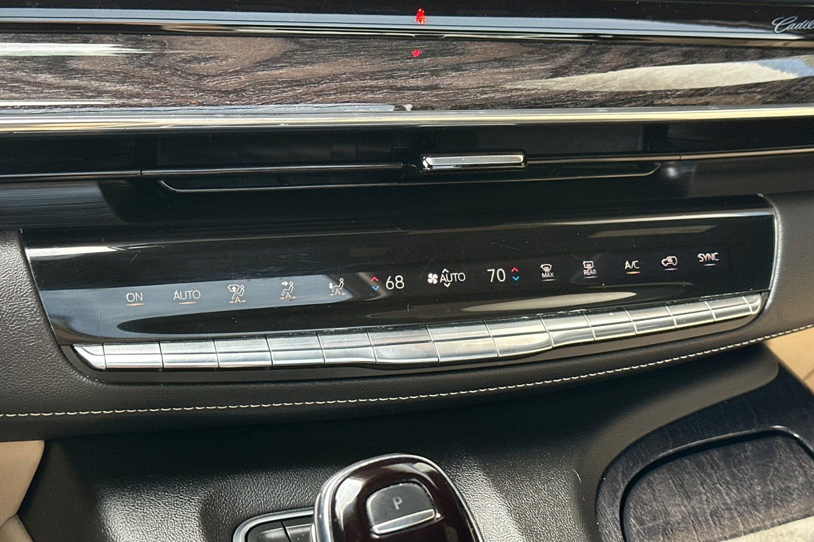 Certified 2023 Cadillac Escalade Premium Luxury w/ Performance Package image 29